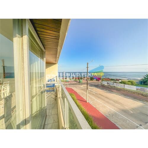 Apartamento en península con vista al mar, 3 dormitorios y