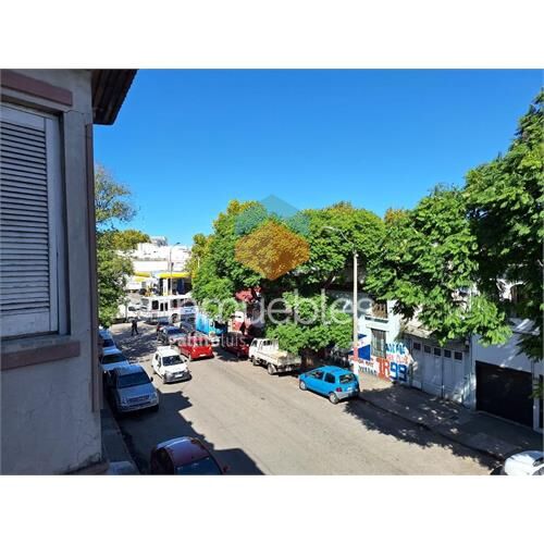 Casa en venta padrón único, 4 dormitorios, garaje, parriller