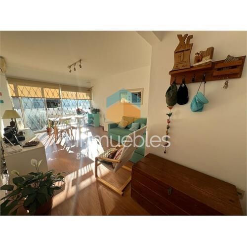 Apartamento muy lindo, iluminado y bien ubicado