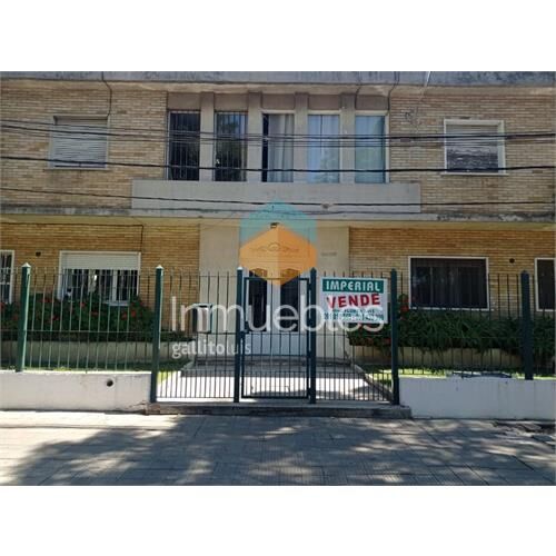 Apartamento dos dormitorios