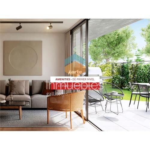 Venta de apartamento de 2 dormitorios en buceo con patio de