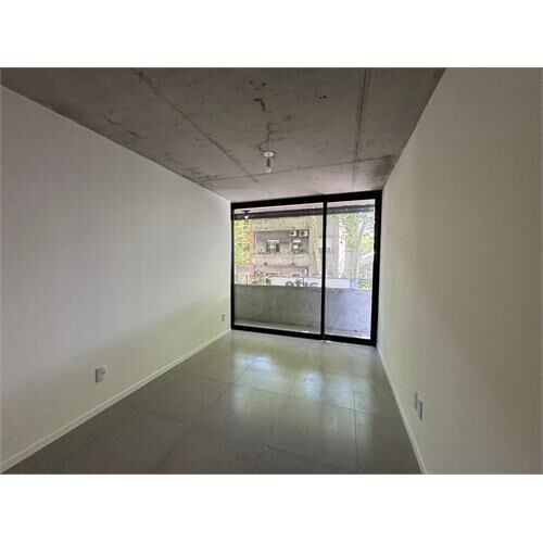 Venta de apartamento de 1 dormitorio en edificio rodó, cord