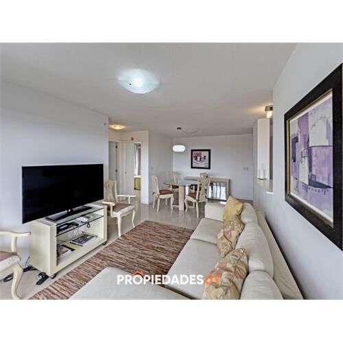 Venta apartamento 2 dormitorios roosevelt punta
